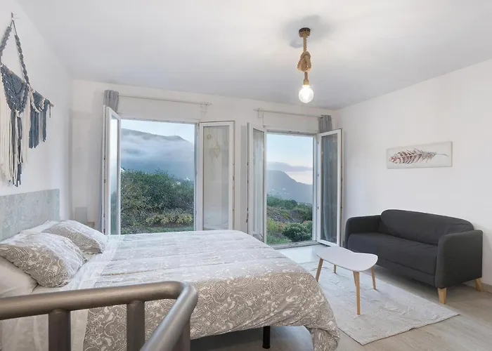 Casita Rural La Pinera 乡村民宿 *