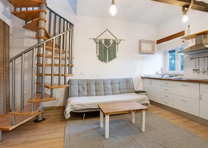 Casita Rural La Pinera 컨트리하우스 *